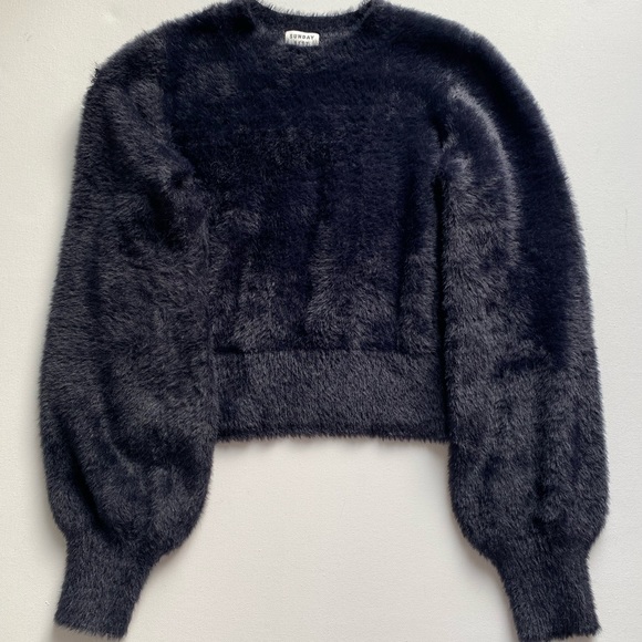 Sunday Best | Bell Sleeve Top - Picture 2 of 4